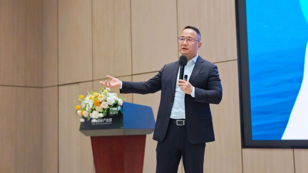 广州市出海企业商会执行秘书长王巍先生