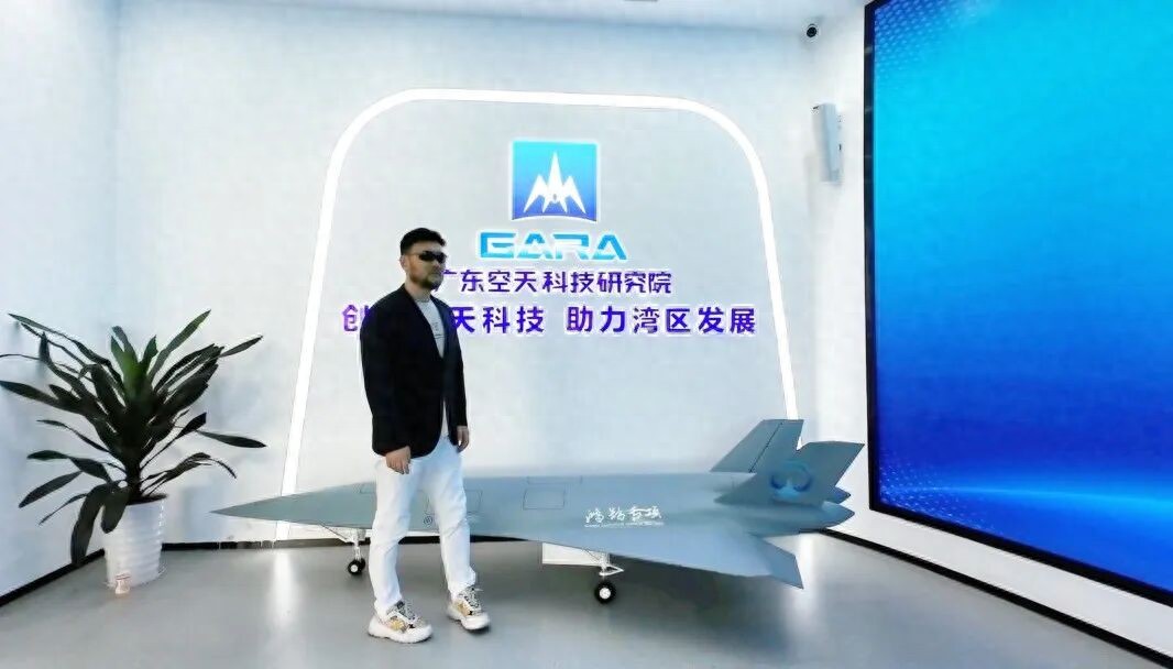 凯咤COO张健-受邀参观研究院